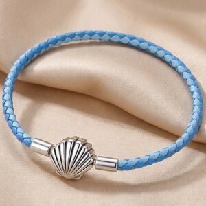 Silver Shell Blue Bracelet